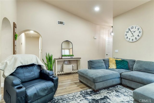 16074 Union Avenue, Lake Elsinore, CA 92530