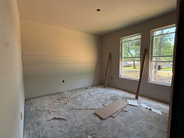 503 Netherland Drive, Seagoville, TX 75159