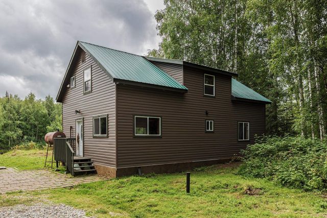 3109 PILOT HOUSE LANE, North Pole, AK 99705