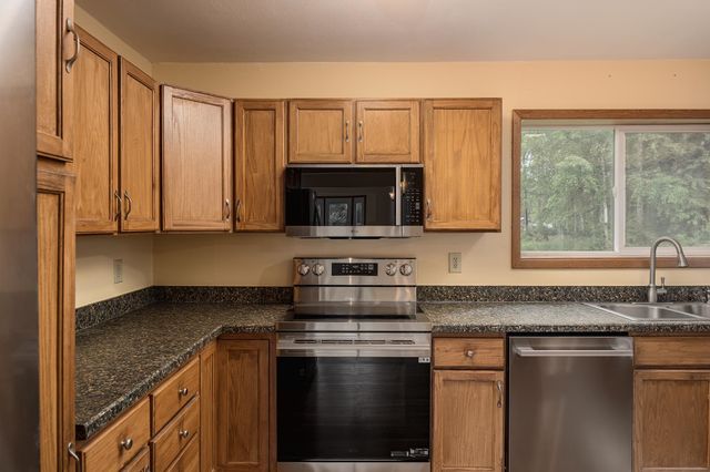 3109 PILOT HOUSE LANE, North Pole, AK 99705