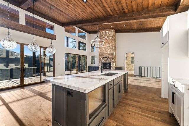 770 Fish Hook Point, Blue Ridge, GA 30513