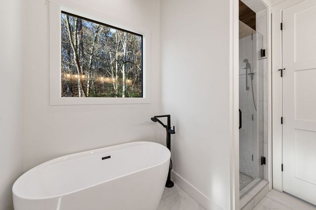 770 Fish Hook Point, Blue Ridge, GA 30513