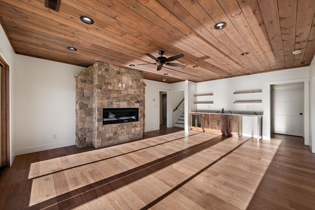 770 Fish Hook Point, Blue Ridge, GA 30513