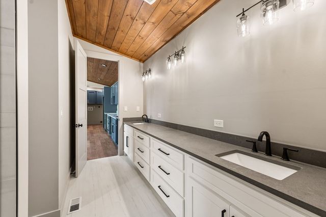 770 Fish Hook Point, Blue Ridge, GA 30513