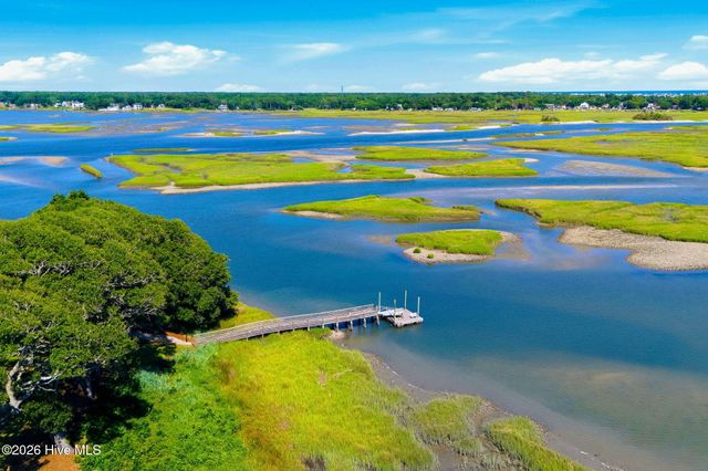 3218 Channelside Drive SW, Supply, NC 28462