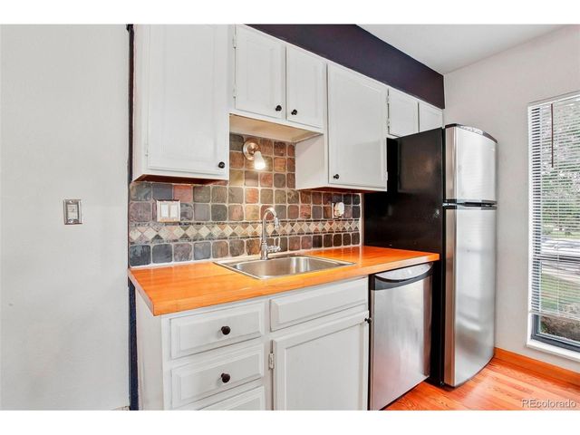 695 Manhattan Dr 109, Boulder, CO 80303