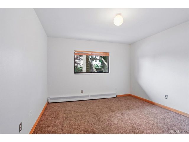 695 Manhattan Dr 109, Boulder, CO 80303
