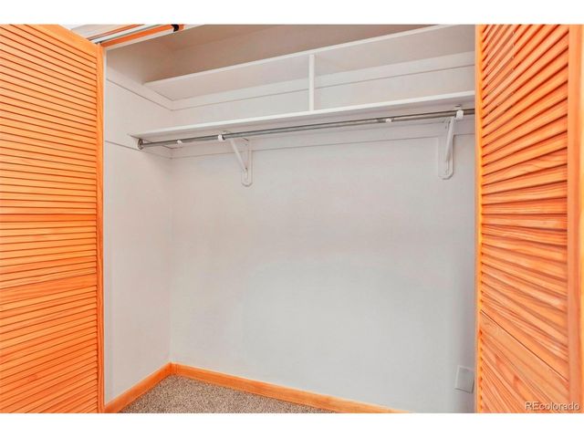 695 Manhattan Dr 109, Boulder, CO 80303