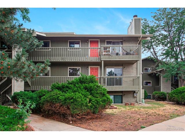 695 Manhattan Dr 109, Boulder, CO 80303