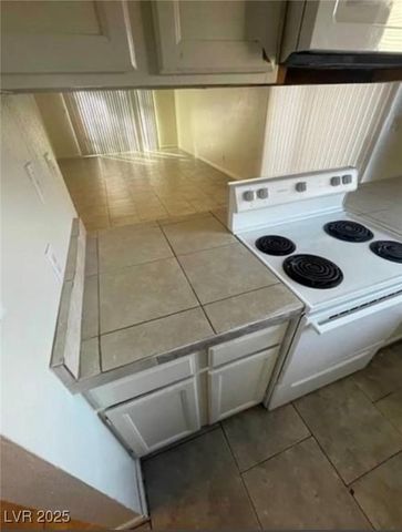 3948 APPLECREST Street, Las Vegas, NV 89108