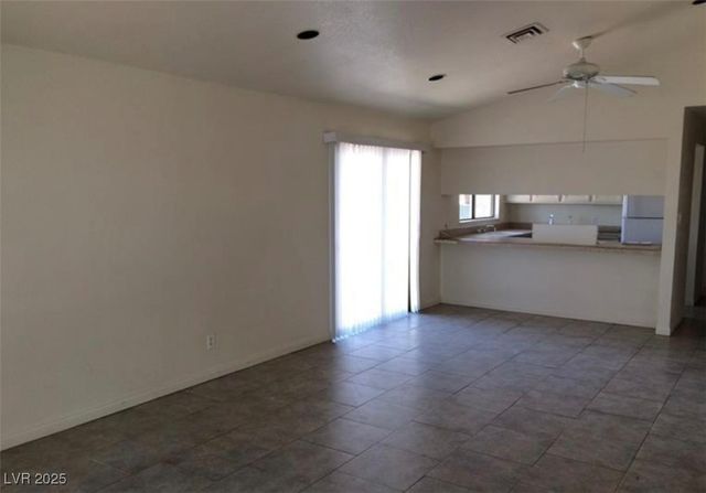 3948 APPLECREST Street, Las Vegas, NV 89108