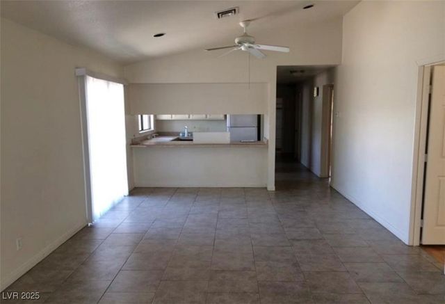 3948 APPLECREST Street, Las Vegas, NV 89108