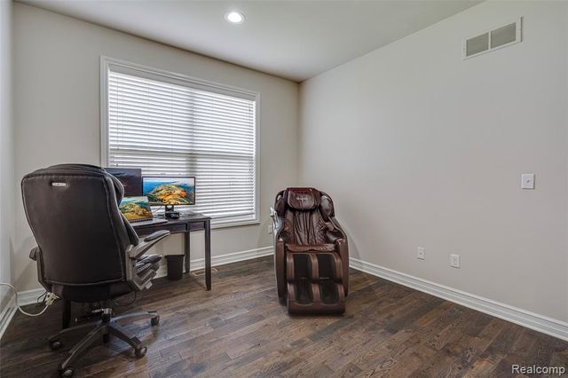 4119 Stonington Drive, Troy, MI 48085