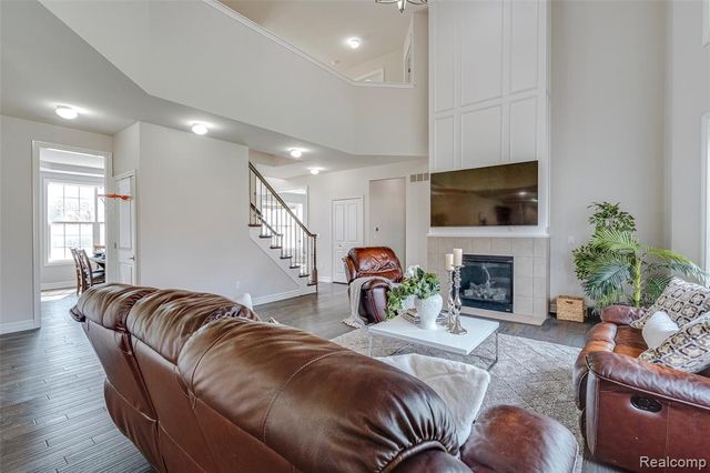 4119 Stonington Drive, Troy, MI 48085