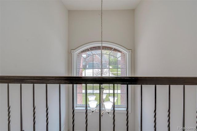 4119 Stonington Drive, Troy, MI 48085