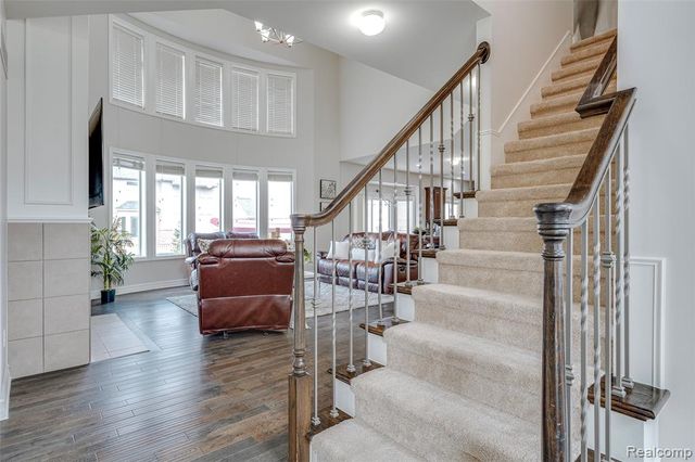 4119 Stonington Drive, Troy, MI 48085