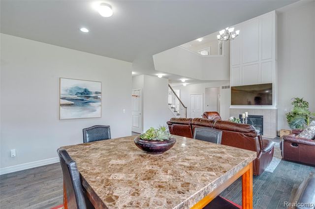 4119 Stonington Drive, Troy, MI 48085