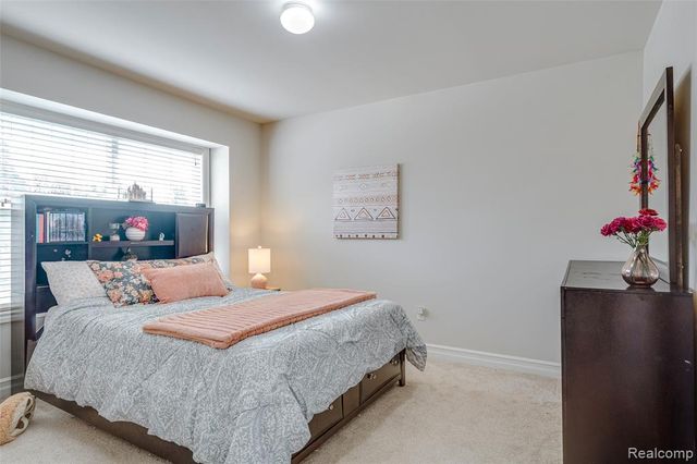 4119 Stonington Drive, Troy, MI 48085