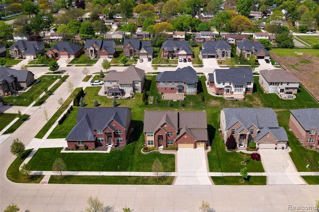 4119 Stonington Drive, Troy, MI 48085