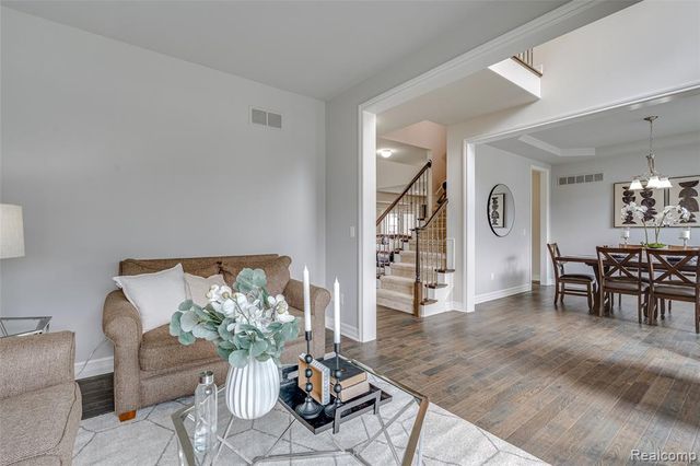 4119 Stonington Drive, Troy, MI 48085