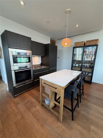 210 Lavaca ST 2013, Austin, TX 78701