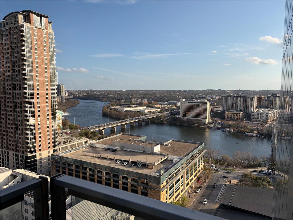 210 Lavaca ST 2013, Austin, TX 78701