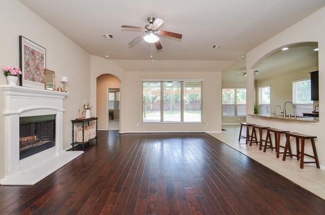 4327 Estes Ridge Lane, Katy, TX 77493