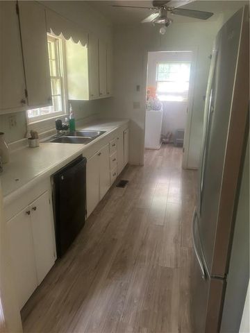 3814 Todd Drive, Oakwood, GA 30566