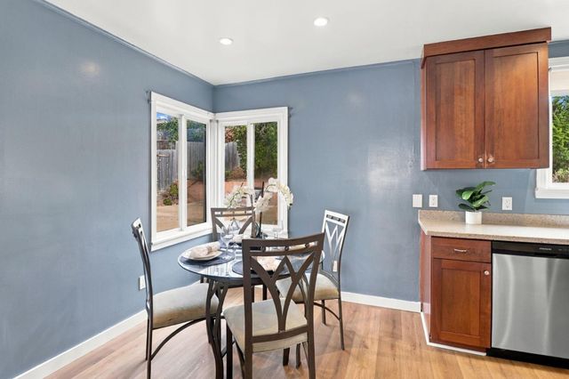 527 Fremont Avenue, Pacifica, CA 94044