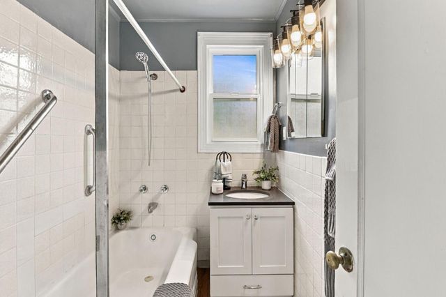 527 Fremont Avenue, Pacifica, CA 94044