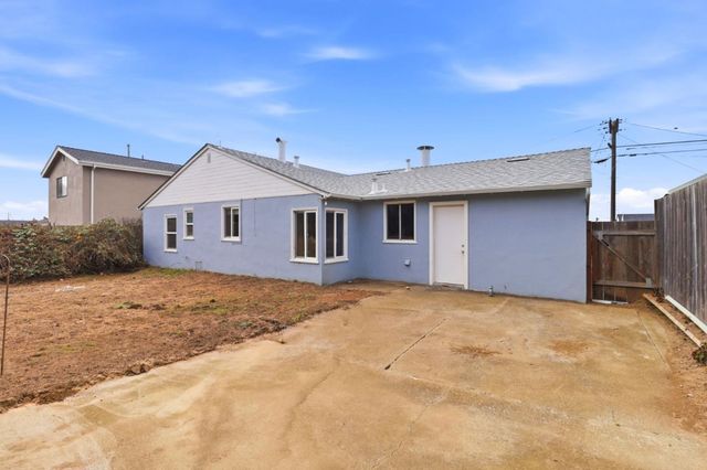 527 Fremont Avenue, Pacifica, CA 94044