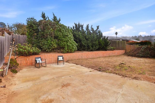 527 Fremont Avenue, Pacifica, CA 94044