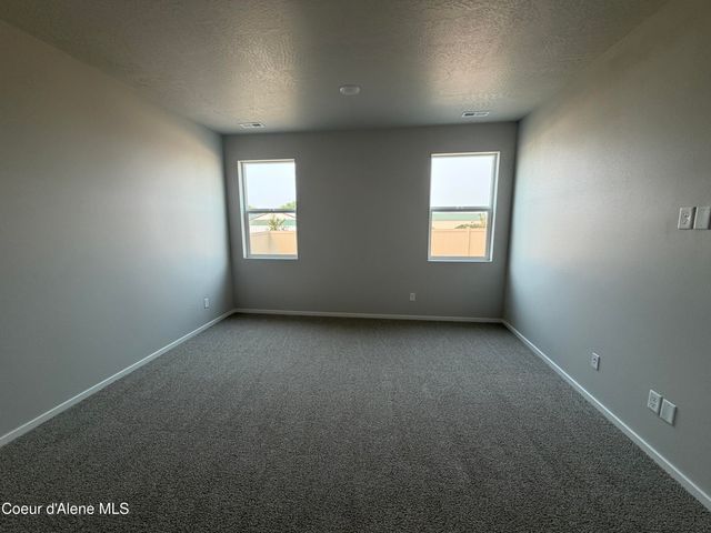 3163 N Pale Fox ST, Post Falls, ID 83854