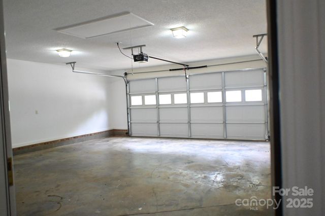 833 Hidden Creek Circle, Salisbury, NC 28147