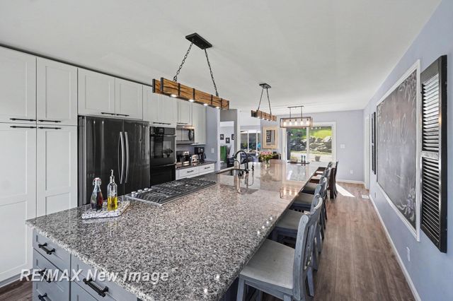 7190 Dark Lake Drive, Clarkston, MI 48346