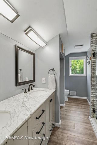 7190 Dark Lake Drive, Clarkston, MI 48346