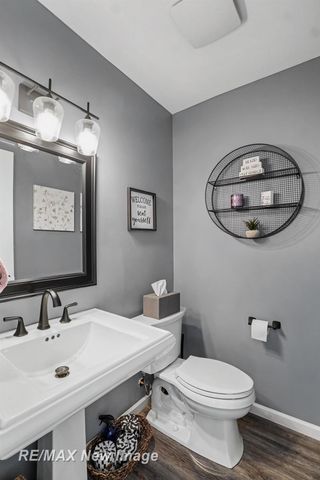 7190 Dark Lake Drive, Clarkston, MI 48346