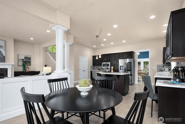 16125 SE 44th Way, Bellevue, WA 98006