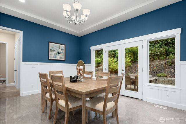 16125 SE 44th Way, Bellevue, WA 98006