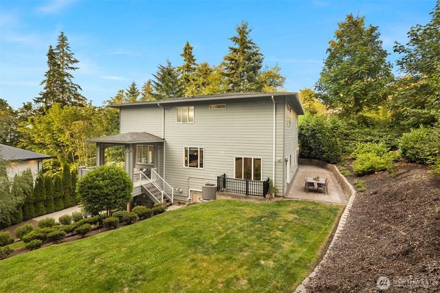16125 SE 44th Way, Bellevue, WA 98006