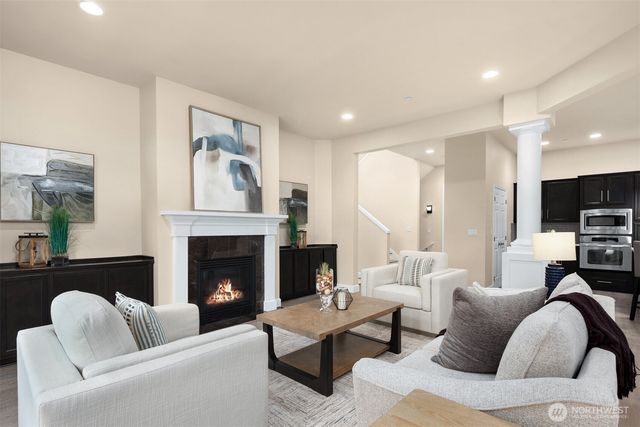 16125 SE 44th Way, Bellevue, WA 98006