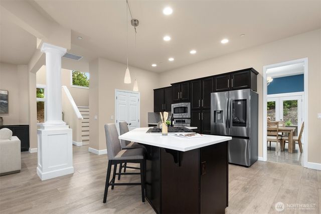 16125 SE 44th Way, Bellevue, WA 98006