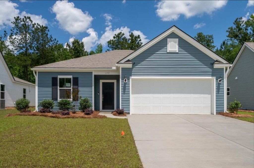 122 Royal Cainhoy Way, Huger, SC 29450