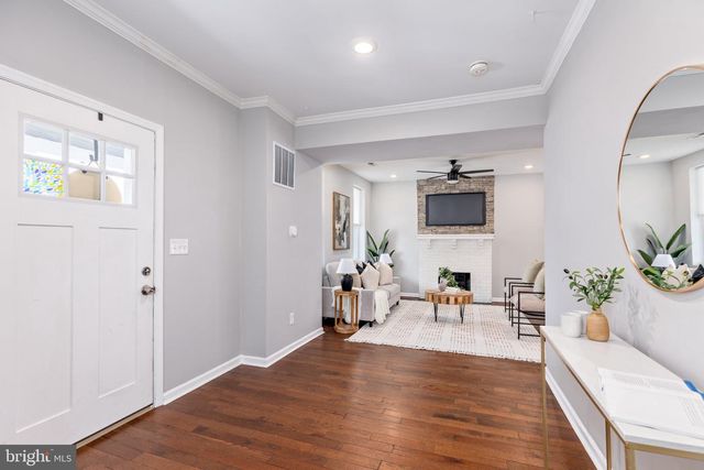 2910 BAYONNE AVE, Baltimore, MD 21214