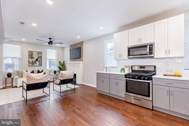 2910 BAYONNE AVE, Baltimore, MD 21214