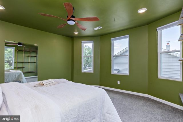 2910 BAYONNE AVE, Baltimore, MD 21214