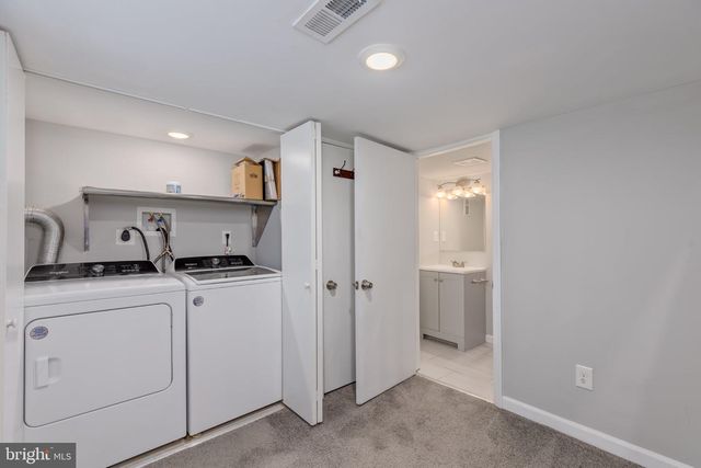 2910 BAYONNE AVE, Baltimore, MD 21214
