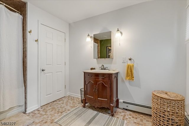 26 Lenape Trl, Wayne Twp., NJ 07470
