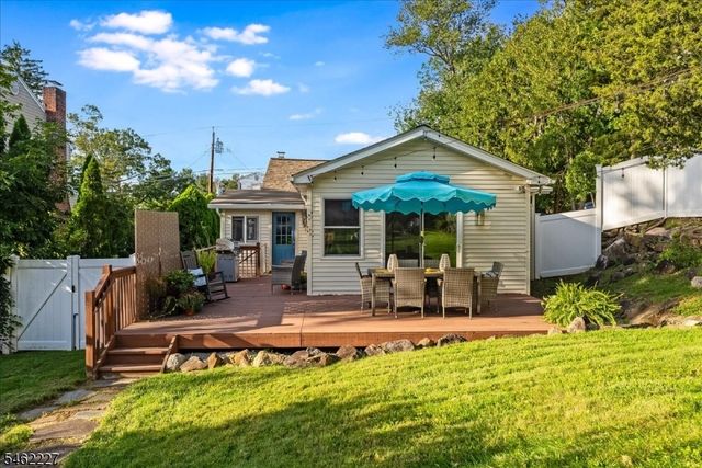 26 Lenape Trl, Wayne Twp., NJ 07470