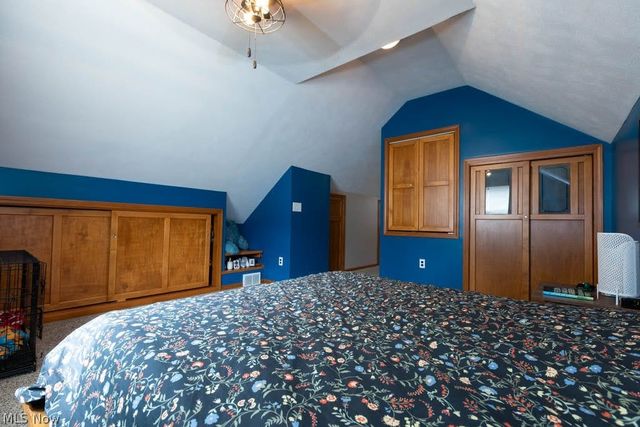 472 E 329th Street, Willowick, OH 44095